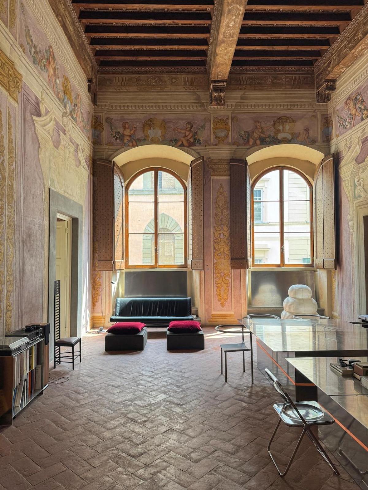 Impressive Renaissance With Elevator Florence